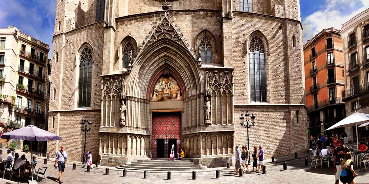 Private walking tour of Barcelona's hidden gems