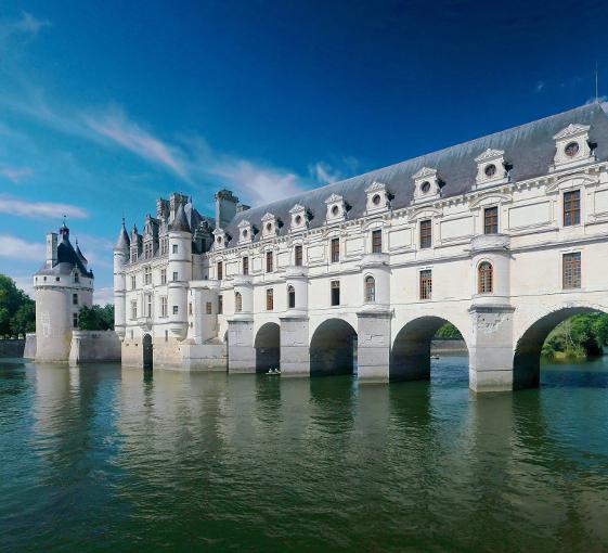 Private family tour of the Château de Chenonceau in the Loire Valley