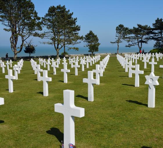 Visite privée historique et militaire en Normandie au départ de Paris